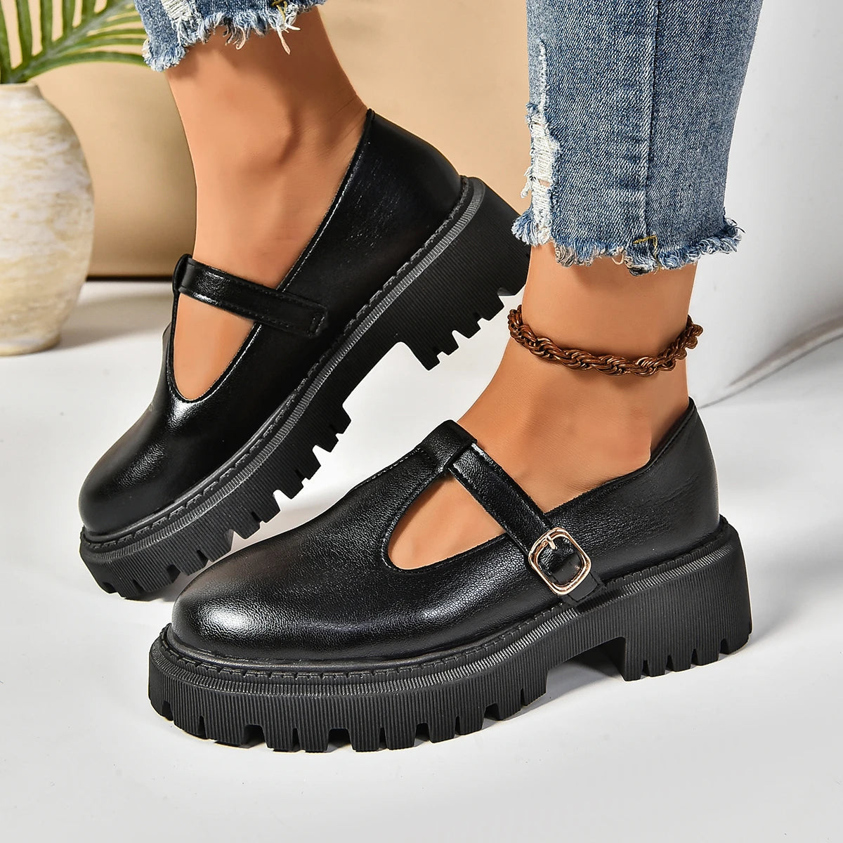 Women's Thick Heel Platform Mary Jane Flats - Olytrend