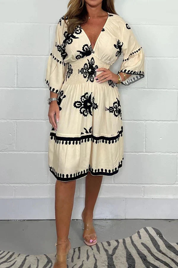 Casual V-Neck Dress with 3/4 Sleeves and Floral Print