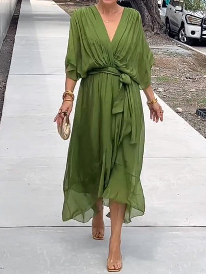 Classic Scoop Neck Evening Dress