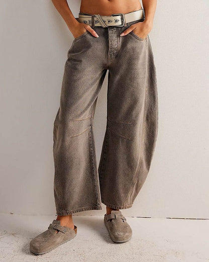 Classic Fit Women's Straight Leg Jeans