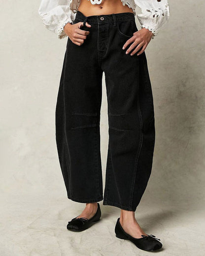 Classic Fit Women's Straight Leg Jeans
