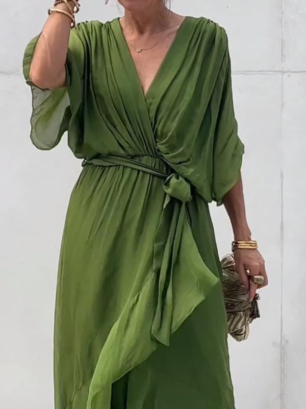 Classic Scoop Neck Dress