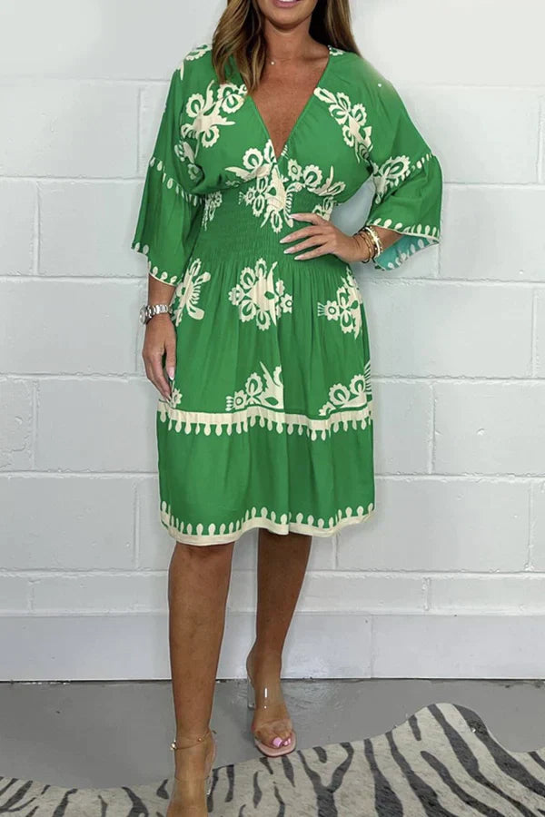 Casual V-Neck Dress with 3/4 Sleeves and Floral Print - Nocini