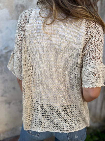 Chic Patterned Blouse
