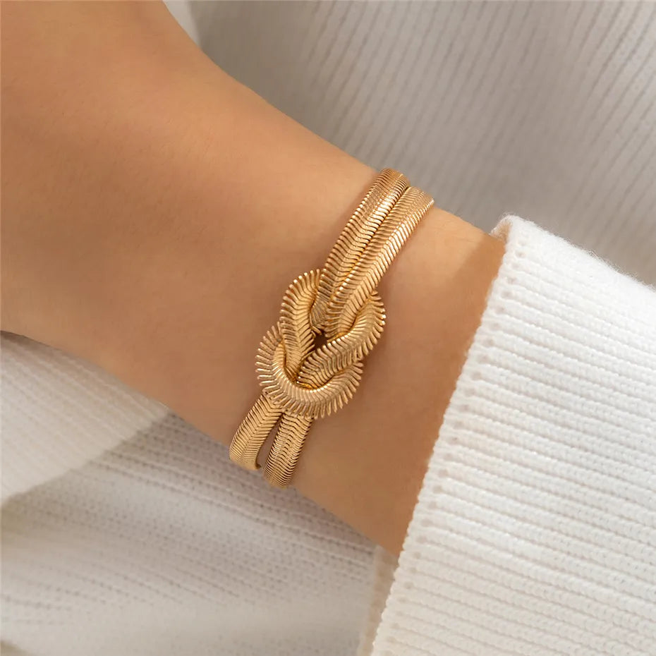 Delicate Knot Chain Open Bangle Bracelet - Nocini