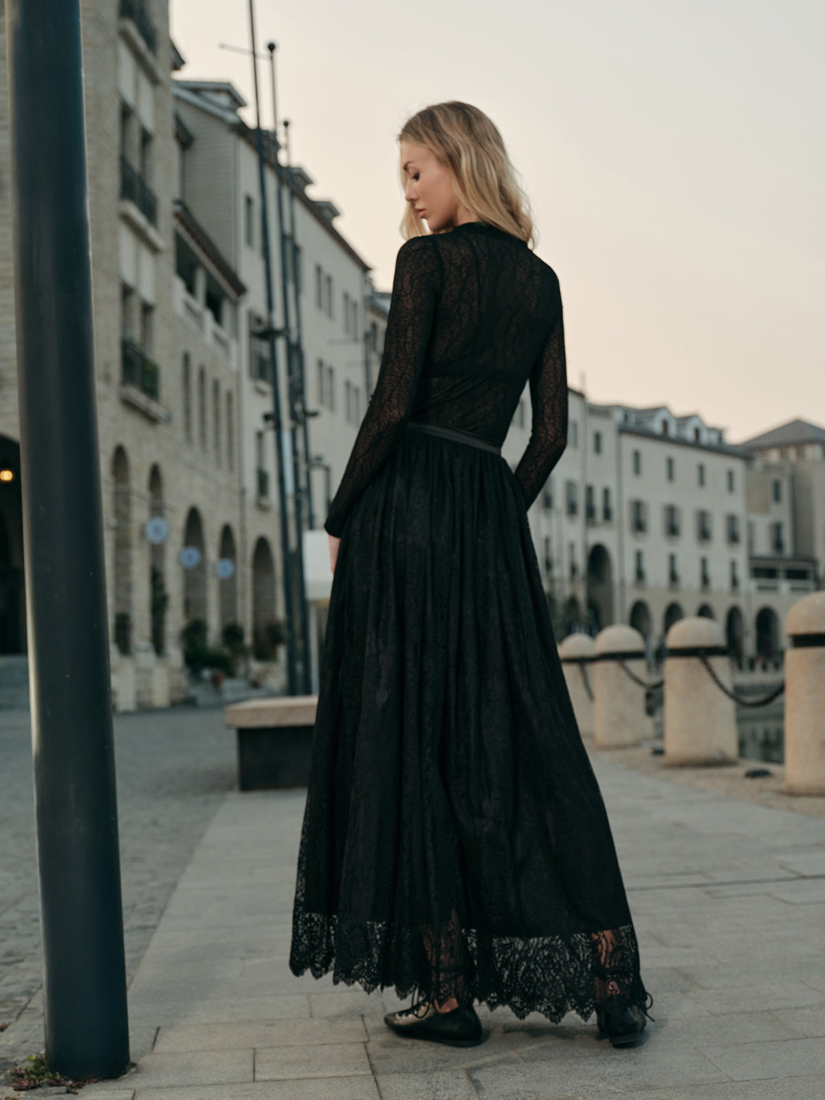 Floral Delicate Flowy Midi Skirt