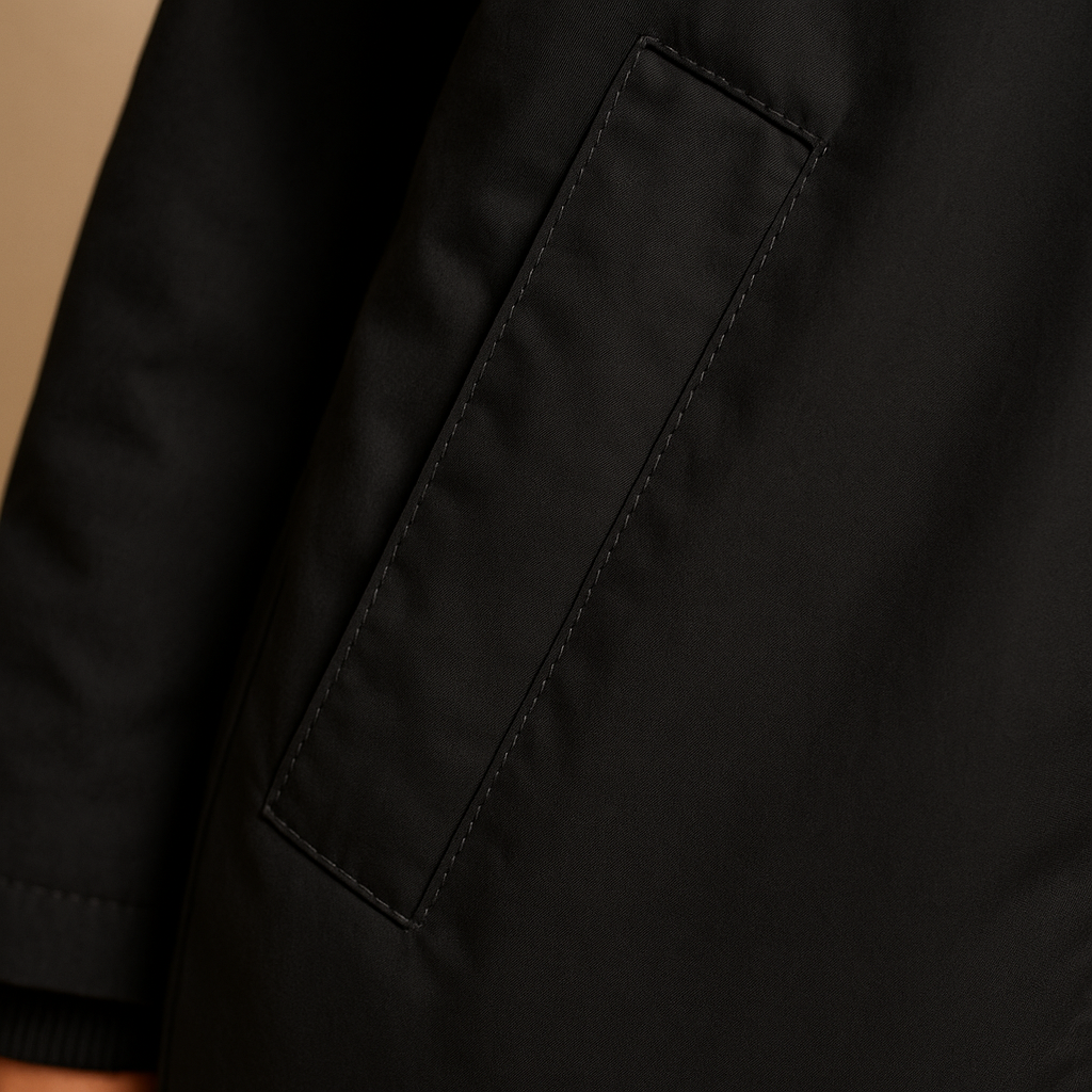 Women’s lightweight bomber jacket with a zip closure and side pockets, suitable for summer days, casual outfits, and evening wear.