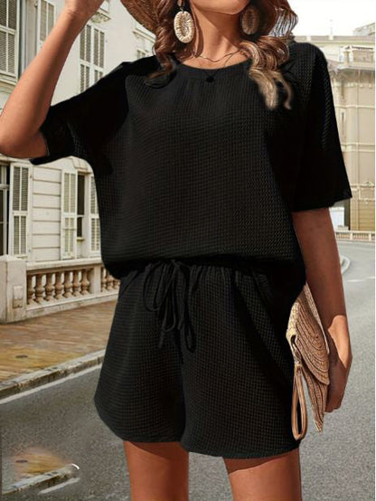 Lightweight Ladies Summer Set with Top and Shorts – Ninae-Black-S-State of Style