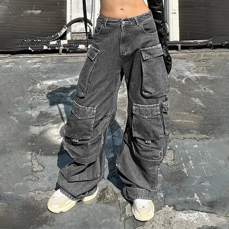 Ripped Relaxed Fit Women's Jeans