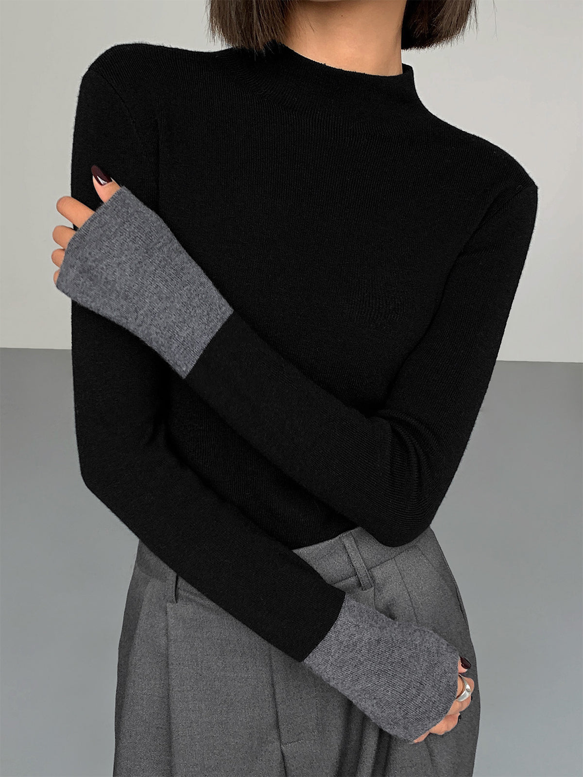 Cozy High Neck Contrast Hem Sweater - Pexav
