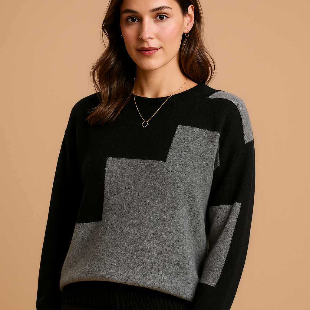 Relaxed Fit Ladies Sweater - Nocini