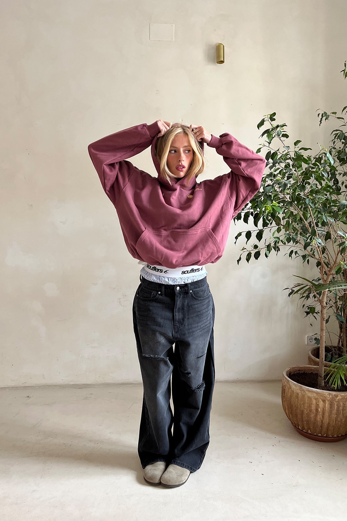Comfy Women's Hooded Sweatshirt - Nocini