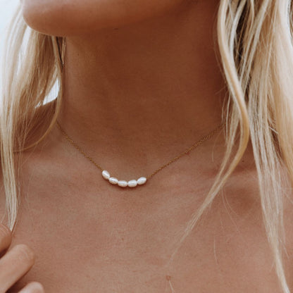 Elegant Pearl Necklace for Women - Pexav
