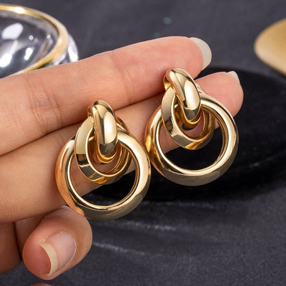 Elegant 24K Gold Stud Earrings - Pexav