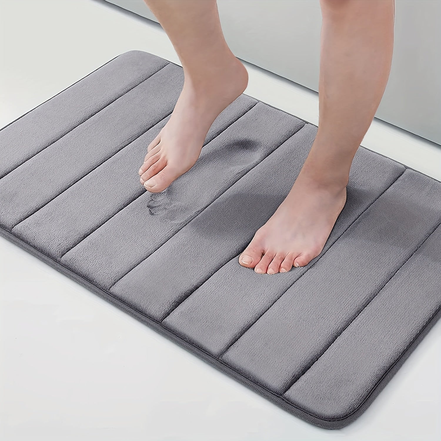 Luxury Non-Slip Bath Mat - Livia-Black-15.75 inches x 23.62 inches-Nora Luxe