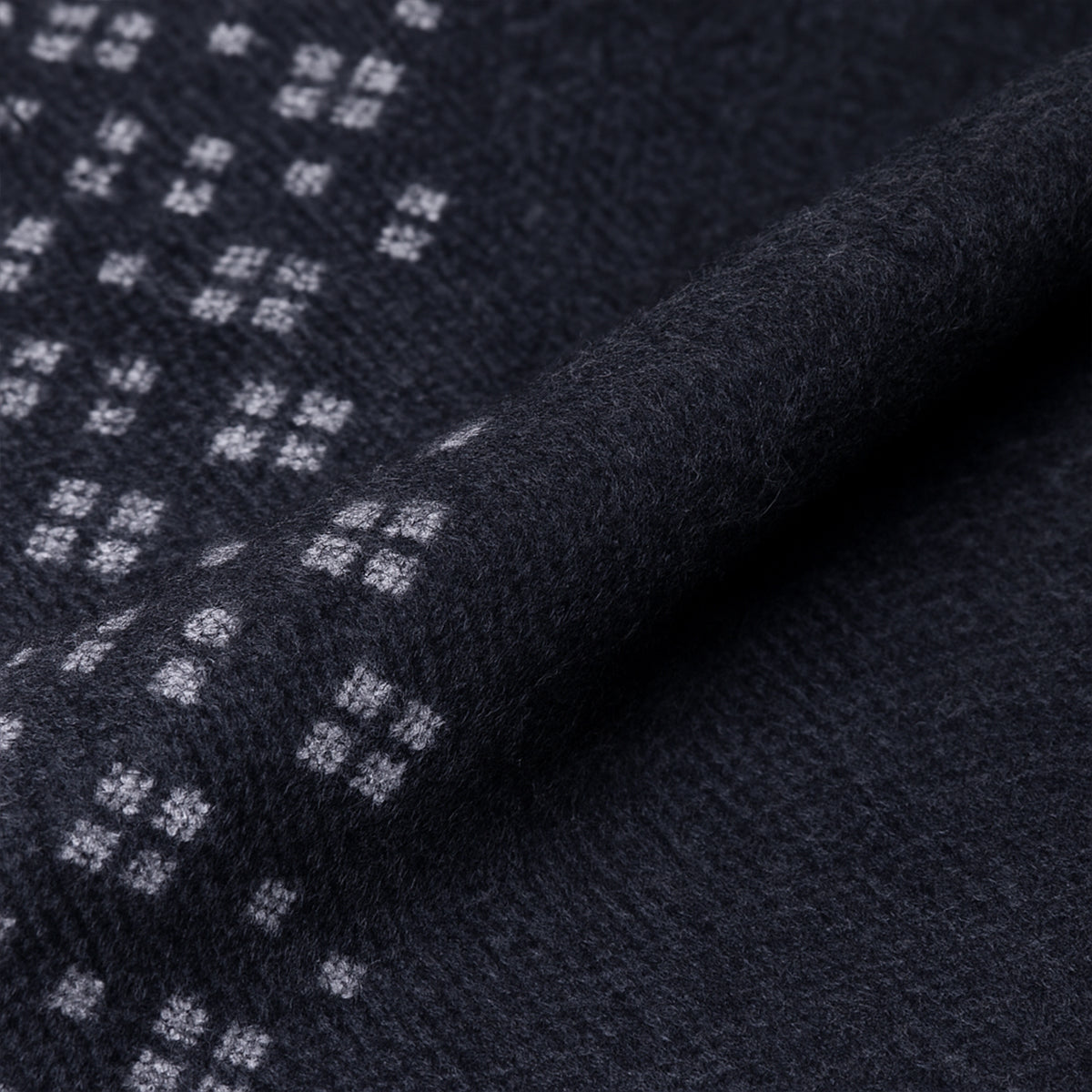 Luxury Black Men's Cashmere Scarf