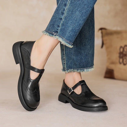 Elegant Mary Jane Shoes Made from Premium Leather