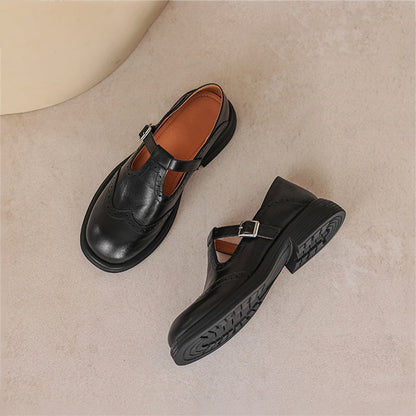 Elegant Mary Jane Shoes Made from Premium Leather