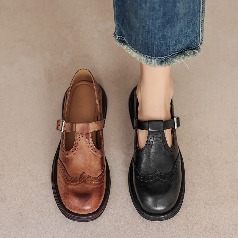 Elegant Mary Jane Shoes Made from Premium Leather