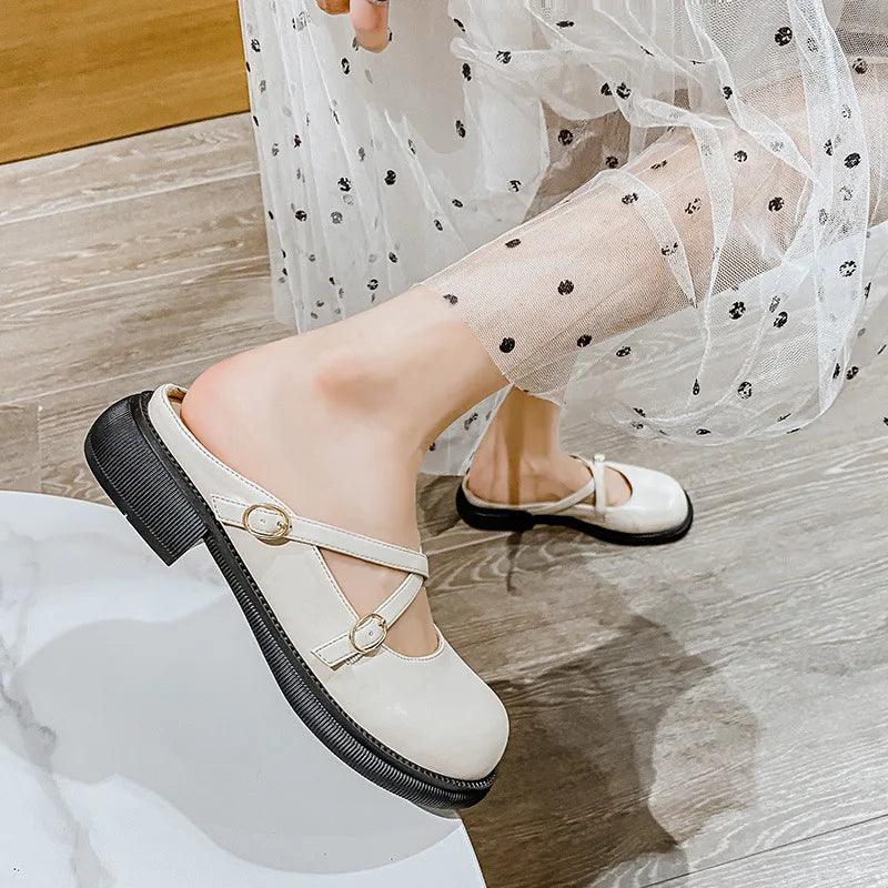 Elegant Mary Jane Shoes with Classic Buckle - Pexav