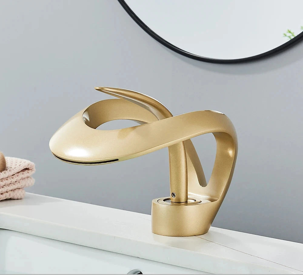 Messing Basin Mixer Tap with Waterfall Spout - Flowarc-Gold-The Livary