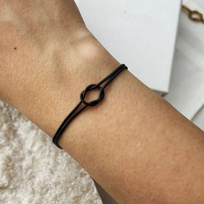 Minimalist Knot Bracelet – Elva-Black-The Livary