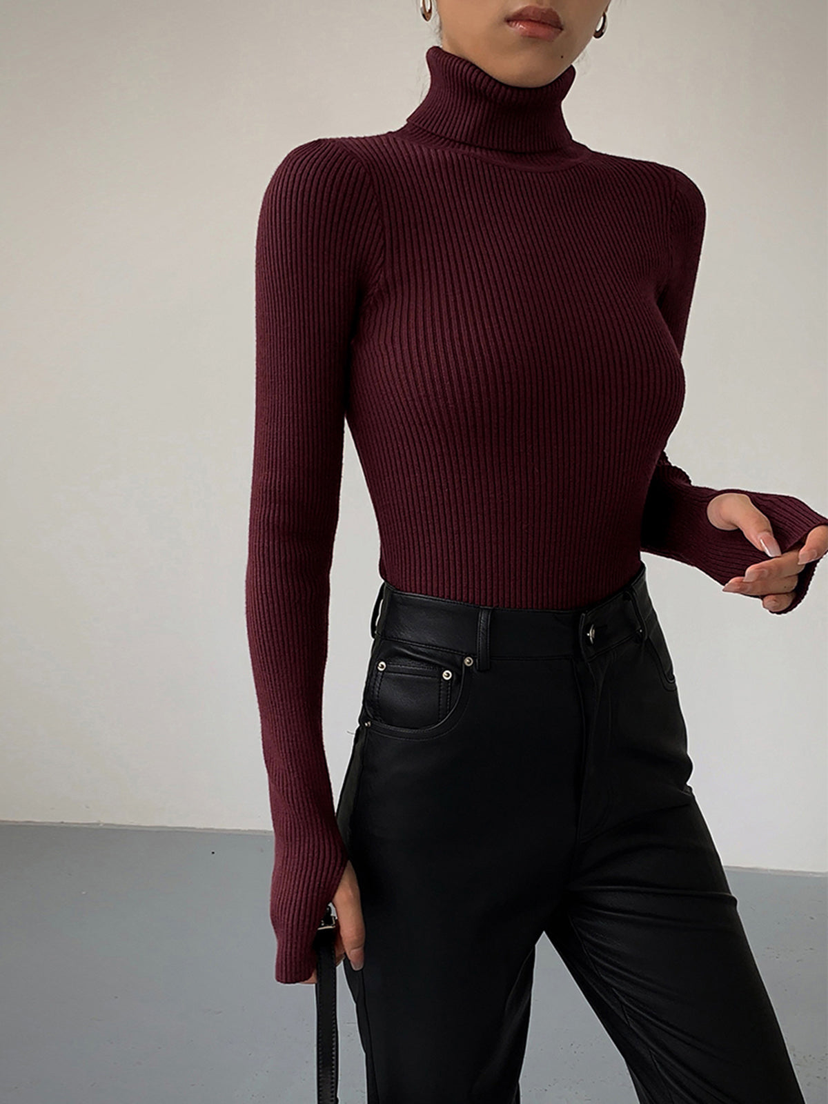 Simple Crew Neck Fit Knit Top