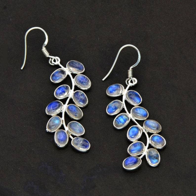 Gorgeous Blue Gemstone Earrings - Pexav