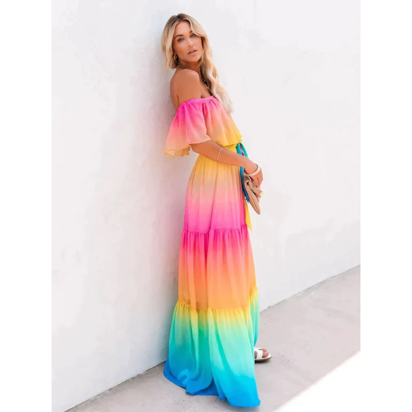 Vibrant Floral Sundress with Slimming Fit - Pexav