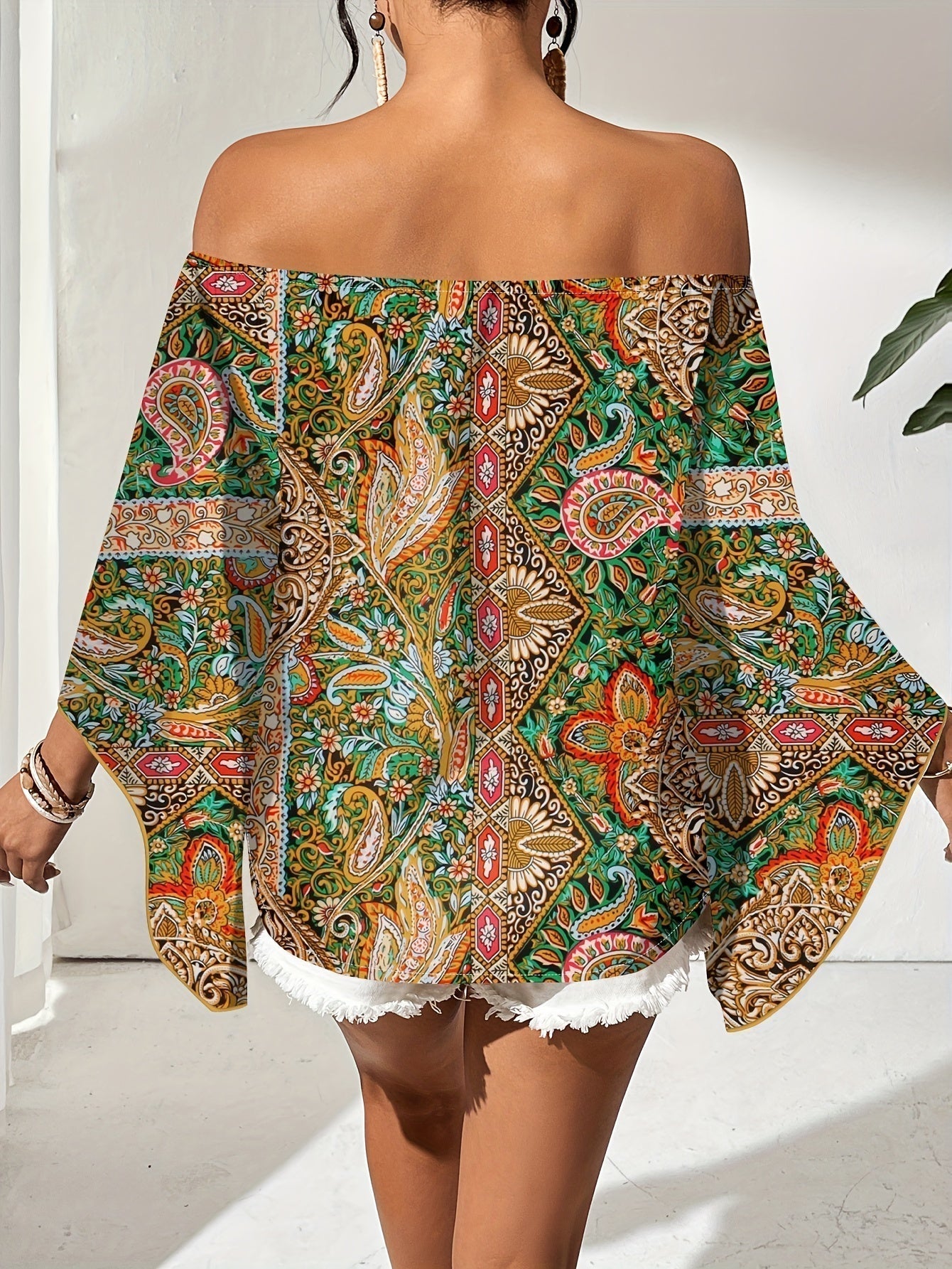 Off-Shoulder Blouse with Geometric Print – Noémie-Green-S-State of Style