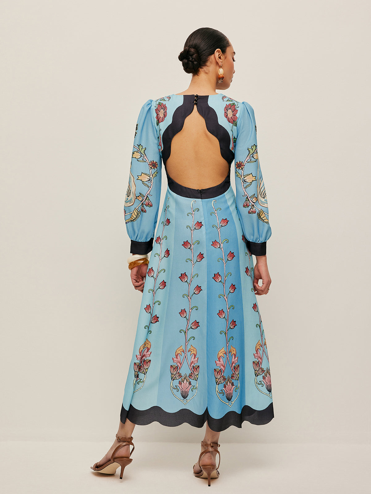 Flowy V-Back Floral Maxi Dress