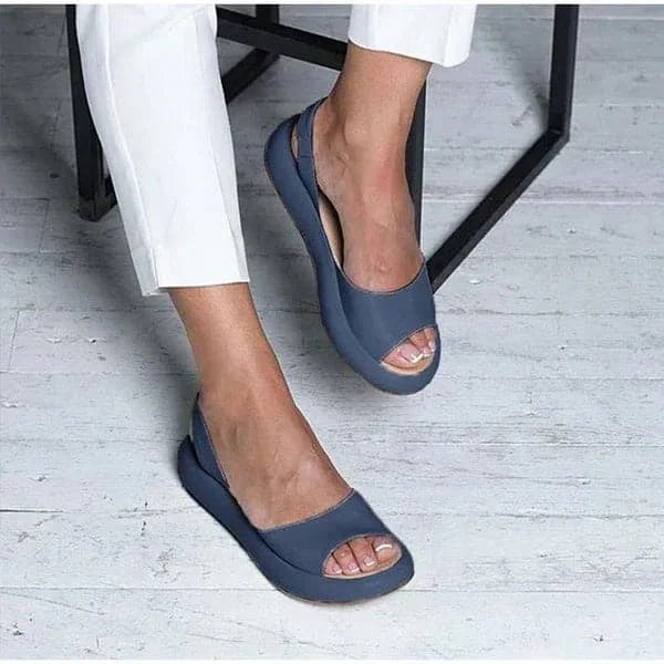 Ladies Comfortable Flat Open Toe Sandals with Back Strap