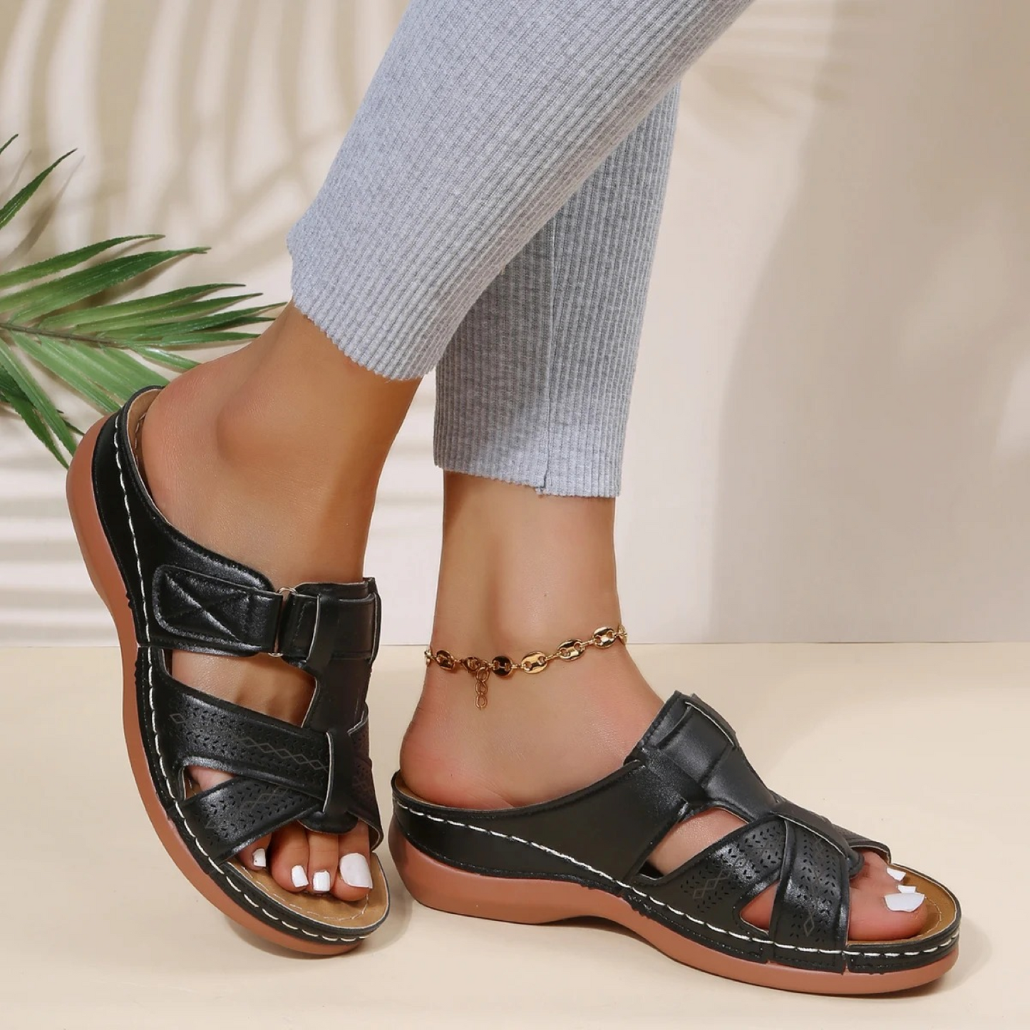 Comfortable Leather Women's Open Toe Sandal - Solara - Pexav