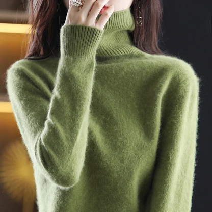 Soft Women's Cashmere Crew Neck Knit Sweater