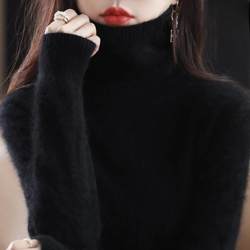 Soft Women's Cashmere Crew Neck Knit Sweater