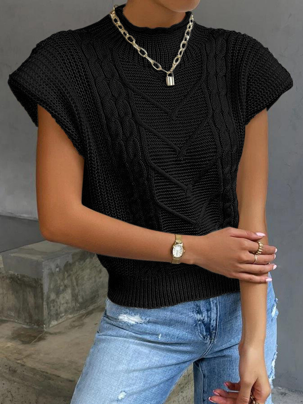 Simple Crew Neck Sweater Vest