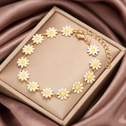 Beautiful Flower Pendant Jewelry Set