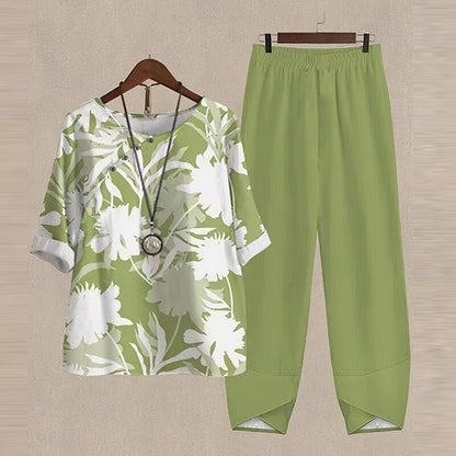 Beautiful Floral 2 Piece Outfit Set