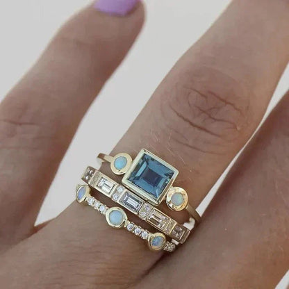 Antique Style Navy Blue Crystal Ring - Olytrend