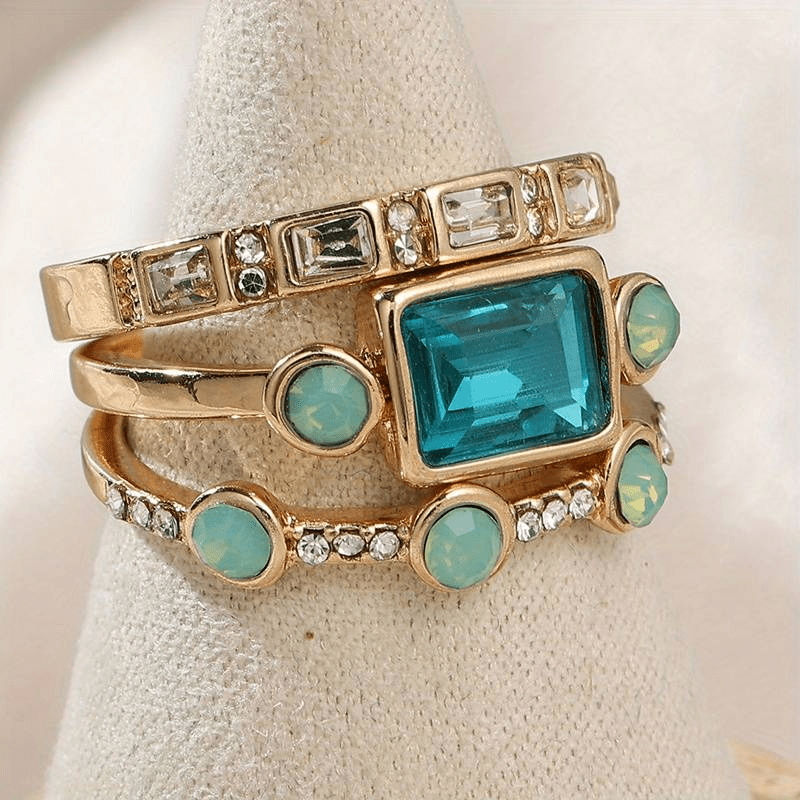 Antique Style Navy Blue Crystal Ring