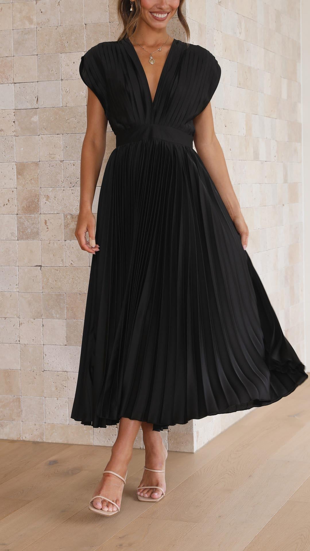 Beautiful Flowy Long Evening Dress