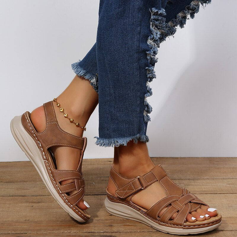 Braided Buckle Women's Casual Flat Sandals
