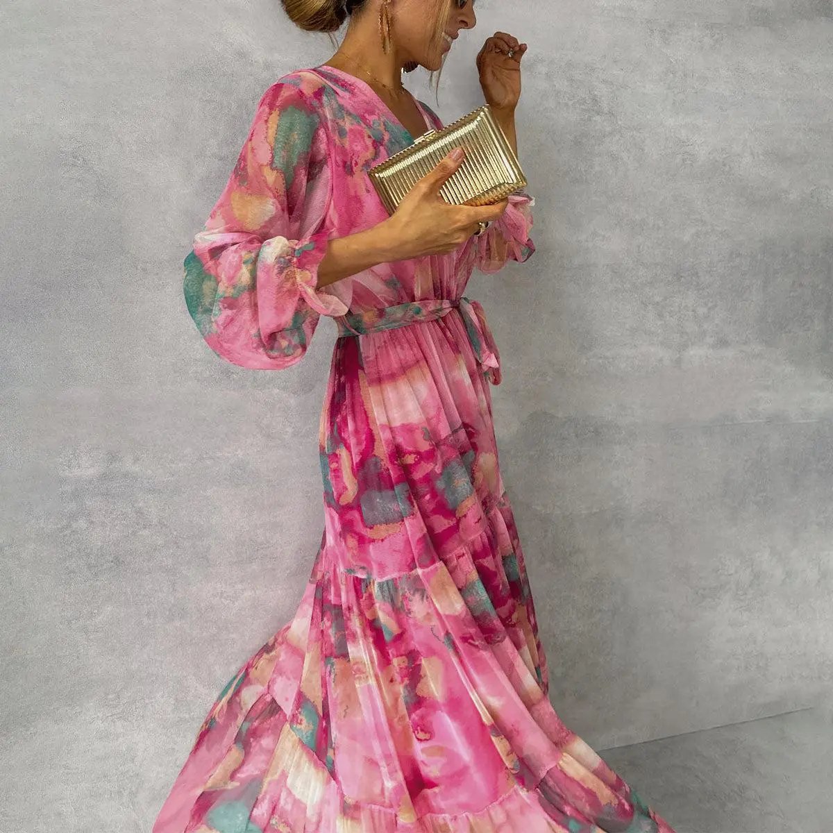 Beautiful Summer Dress for Women - Chic Floral Print - Nocini