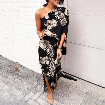 Dress with Diagonal Shoulder Line - Mila-Zwart vel-S-Nora Luxe