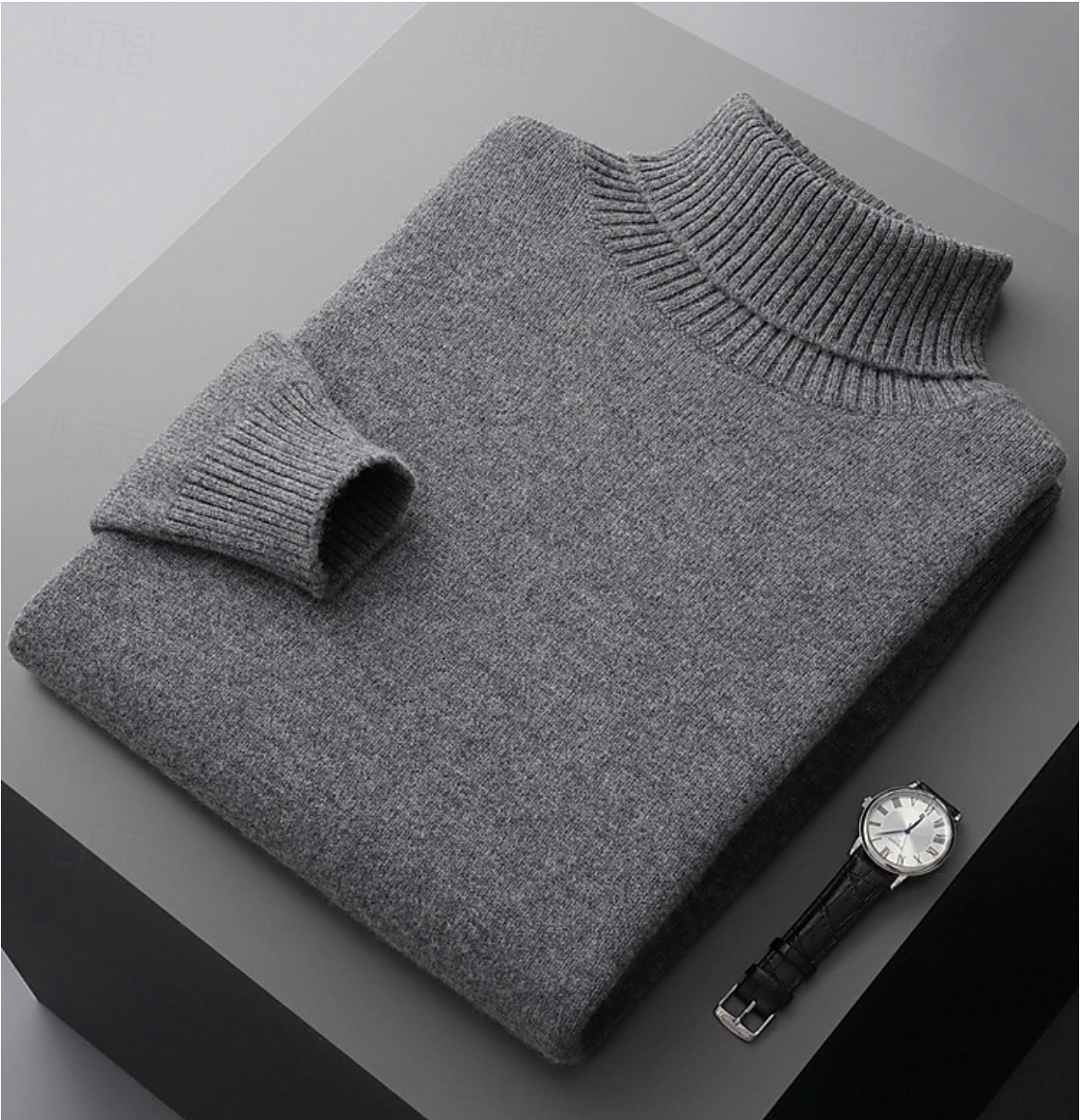 Classic Fit Crew Neck Knit Sweater