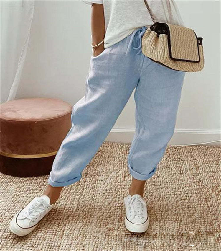Comfortable Women's Cropped Pants with Elastic Waistband