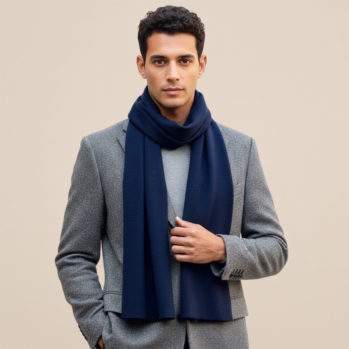 Luxury Men's Navy Blue Wool Scarf
