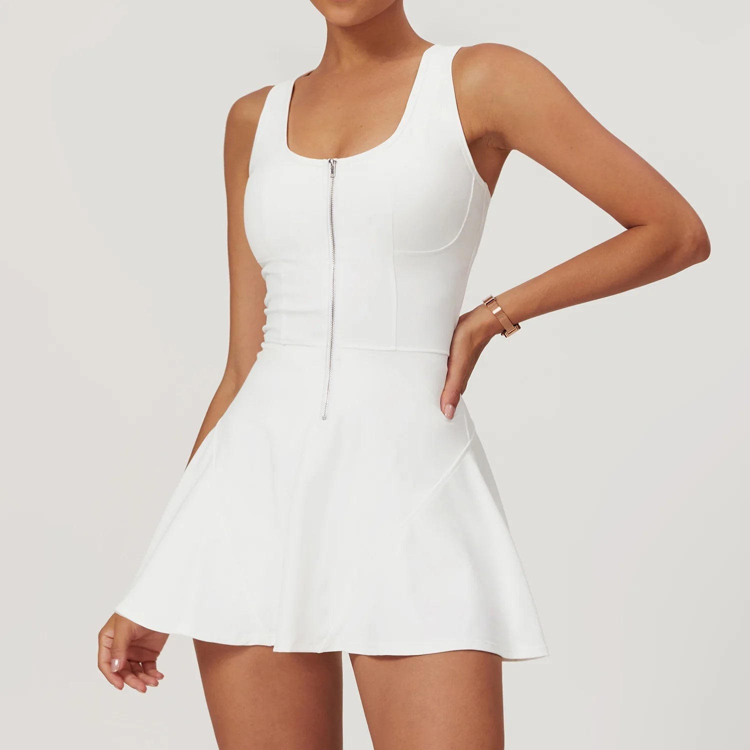 Seamless comfort sports bra for leisure & training – Nele-White-S-Nora Luxe