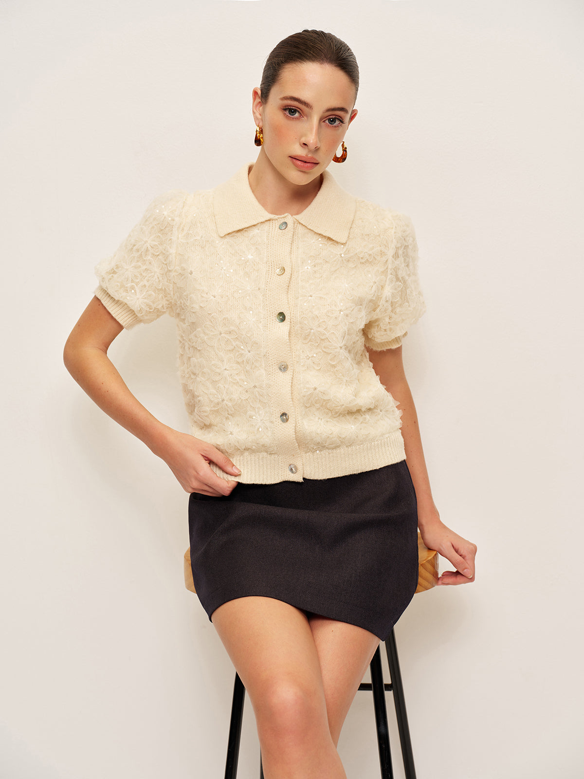 Glittery Lace Patterned Open Cardigan