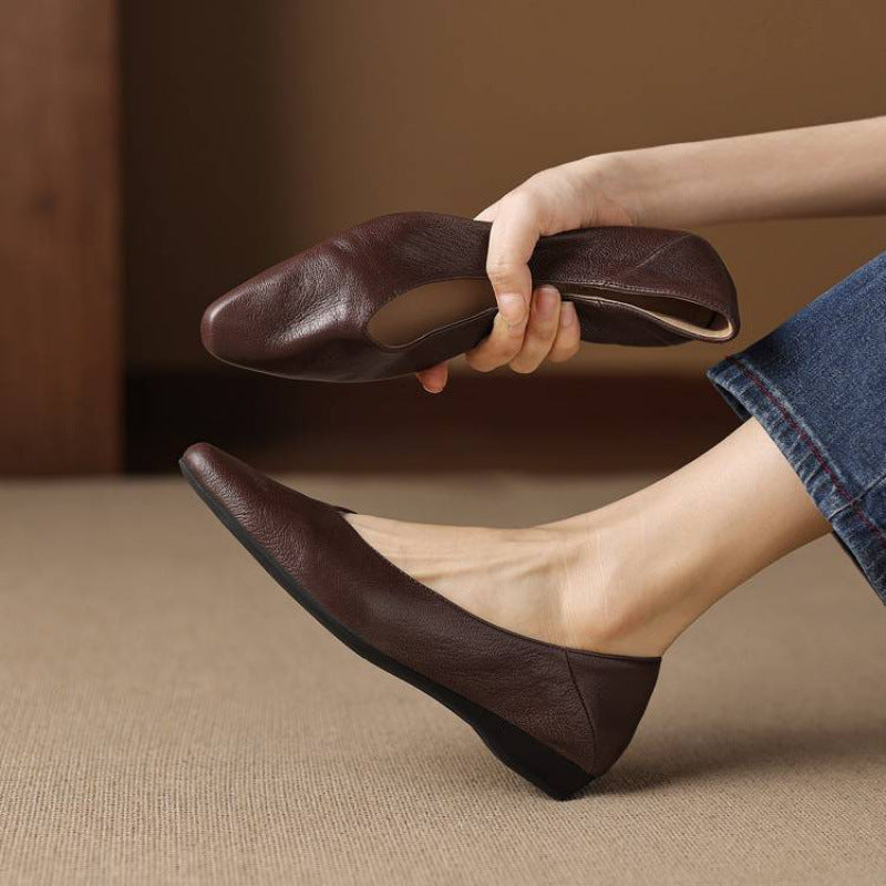 Comfortable Women's Pointy Toe Flat Shoes - Olytrend